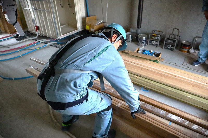 マッスルスーツSoft-Power EASY-LIFT（イージーリフト）